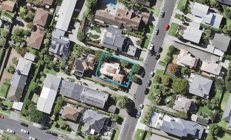 6 Cecil Road, Milford, Auckland - Carousel 1