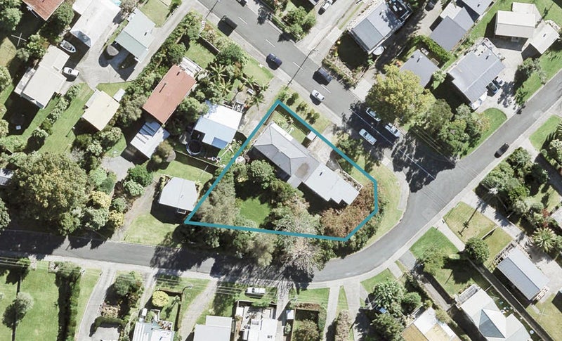 37 Rimu Road, Stanmore Bay, Whangaparāoa - Carousel 1