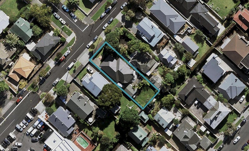 7 Adam Street, Greenlane, Auckland - Carousel 1