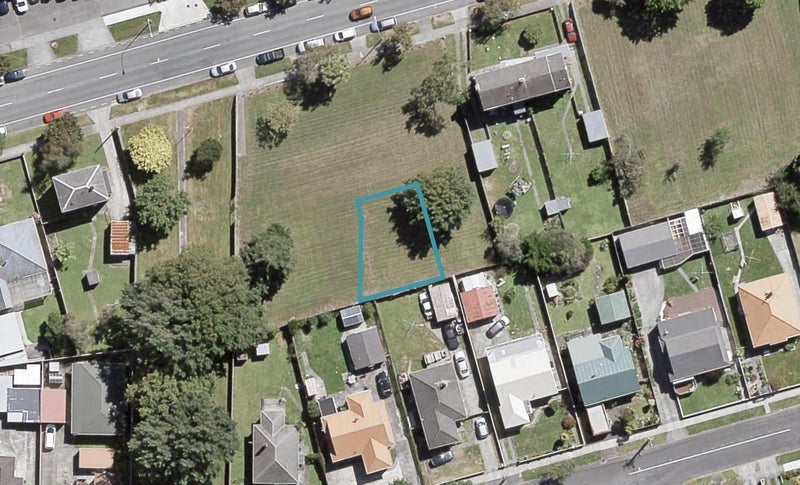6 Raumanuka Road, Naenae, Lower Hutt - Carousel 1
