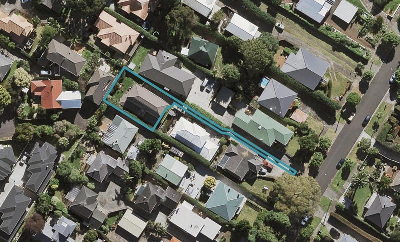 110B Paihia Road, One Tree Hill, Auckland - Carousel 1