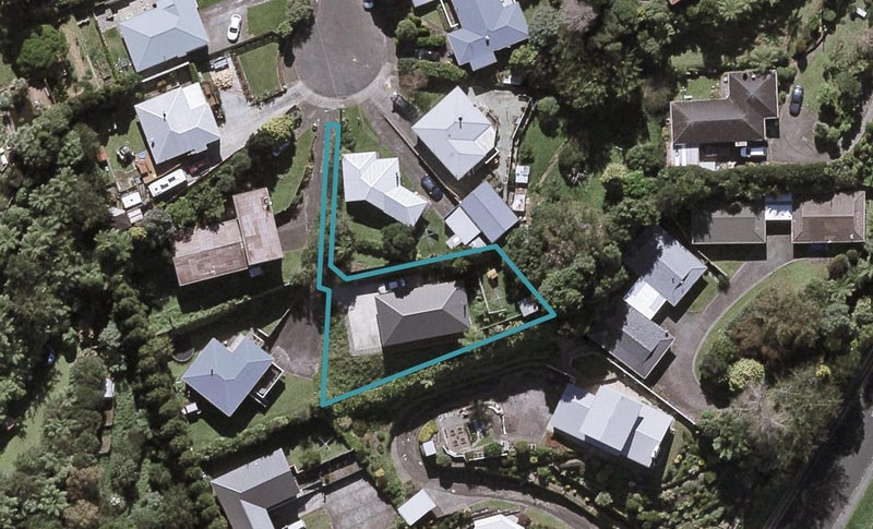 22B Havelock Place, Blagdon, New Plymouth - Carousel 1