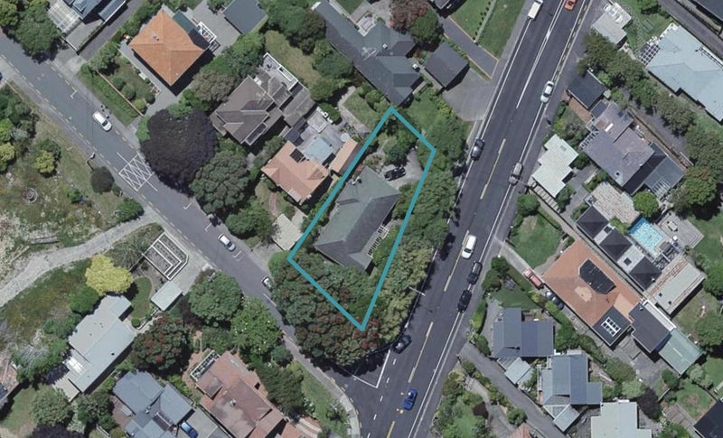 22 Box Hill, Khandallah, Wellington - Carousel 1