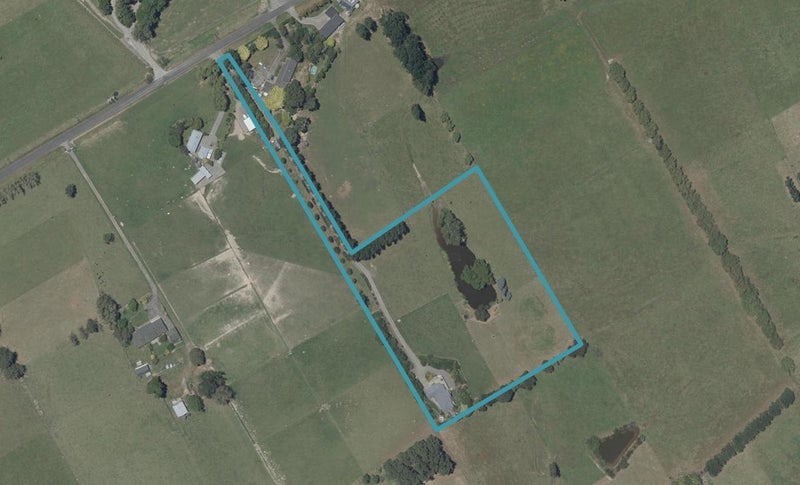 79 Grove Road, Palmerston North - Carousel 1