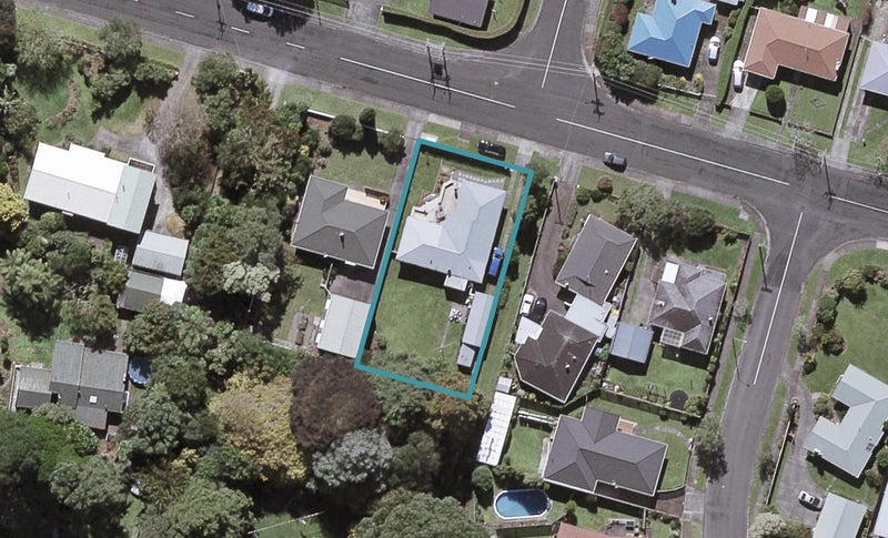 226 Huatoki Street, Upper Vogeltown, New Plymouth - Carousel 1