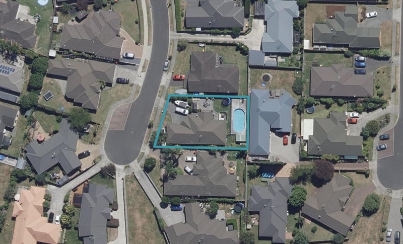11 Lockhart Place, Rototuna, Hamilton - Carousel 1
