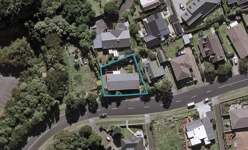 85 Dorset Avenue, Lynmouth, New Plymouth - Carousel 1