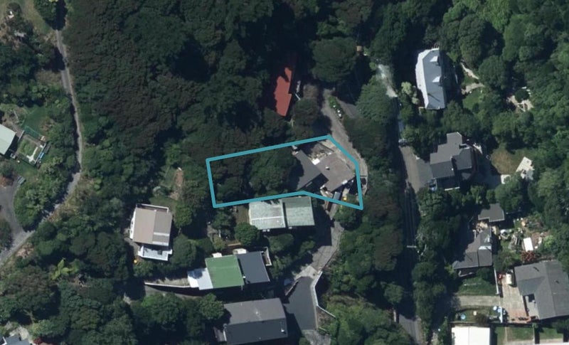 77A Airlie Road, Plimmerton, Porirua - Carousel 1