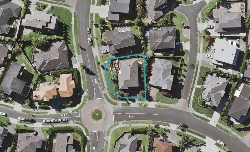 15 Vin Alto Drive, Flat Bush, Auckland - Carousel 1