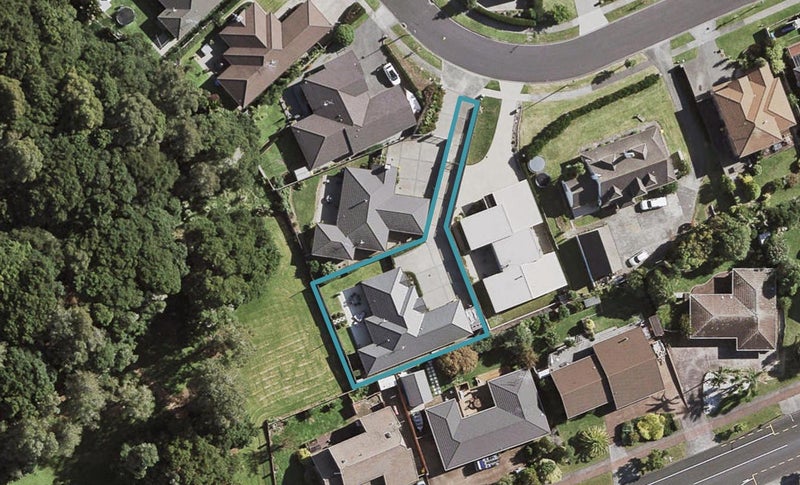 12 Ysabel Crescent, The Gardens, Auckland - Carousel 1