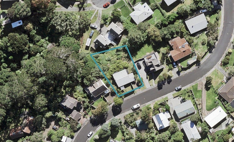 9 Telstar Place, Beach Haven, Auckland - Carousel 1