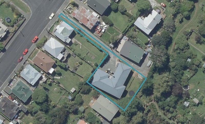 78 Nairn Street, Kaikorai, Dunedin - Carousel 1