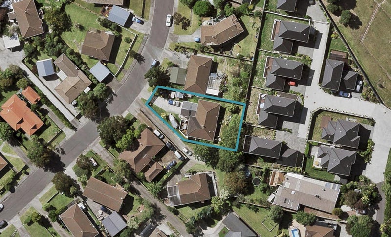 51 Santiago Crescent, Unsworth Heights, Auckland - Carousel 1