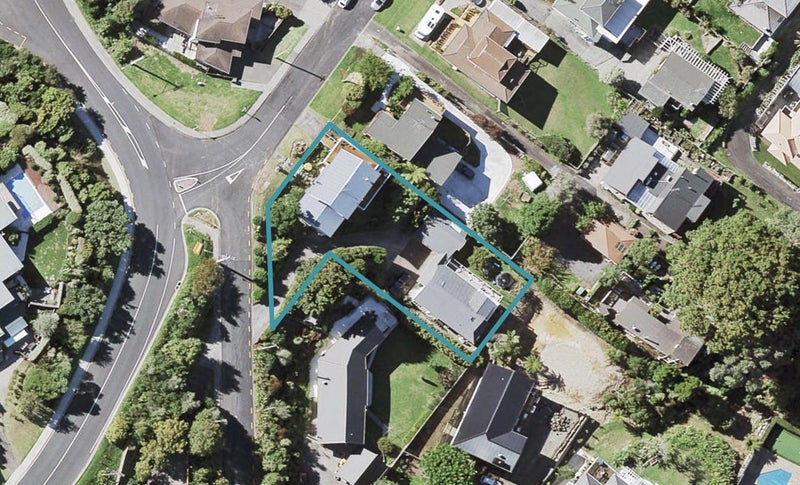 2/99 Pah Road, Cockle Bay, Auckland - Carousel 1