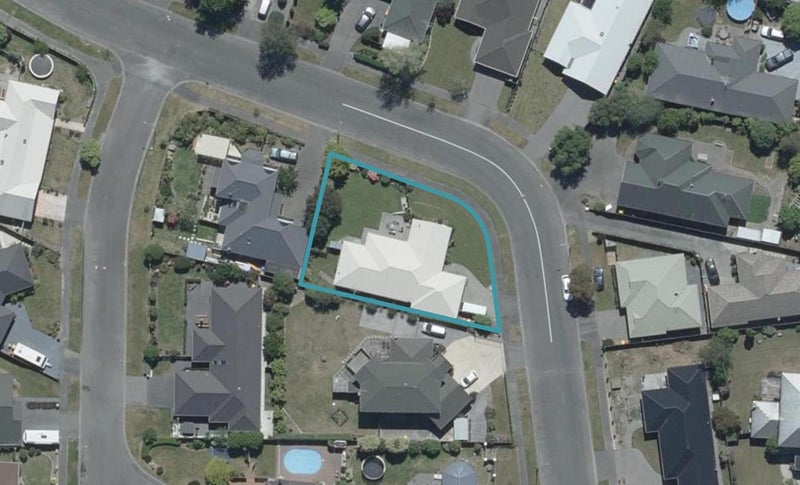 37 Anglesea Avenue, Parklands, Christchurch - Carousel 1