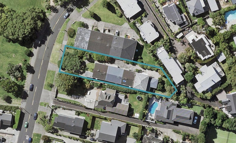 2/86 Kohimarama Road, Kohimarama, Auckland - Carousel 1