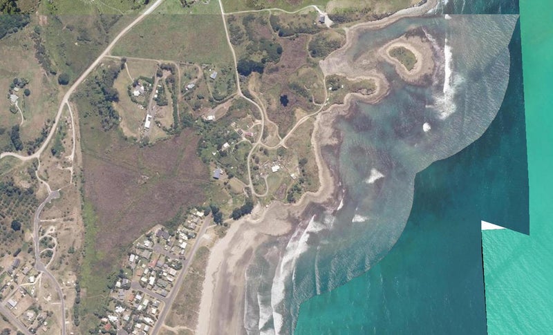 43 Happy Jacks Road, Māhia - Carousel 1