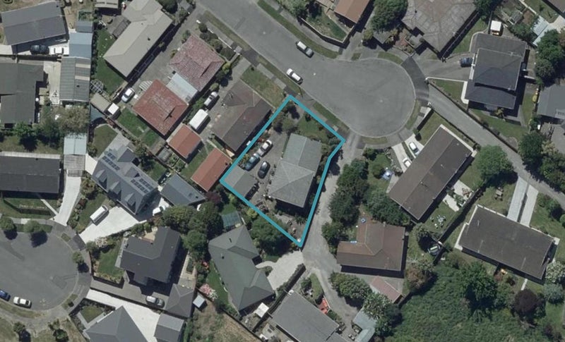 10 De Bloge Place, Burwood, Christchurch - Carousel 1