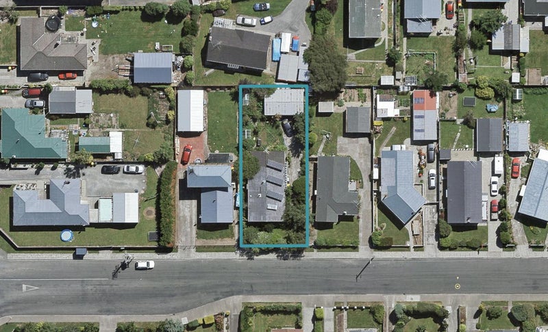 8 Bruce Street, Waikiwi, Invercargill - Carousel 1