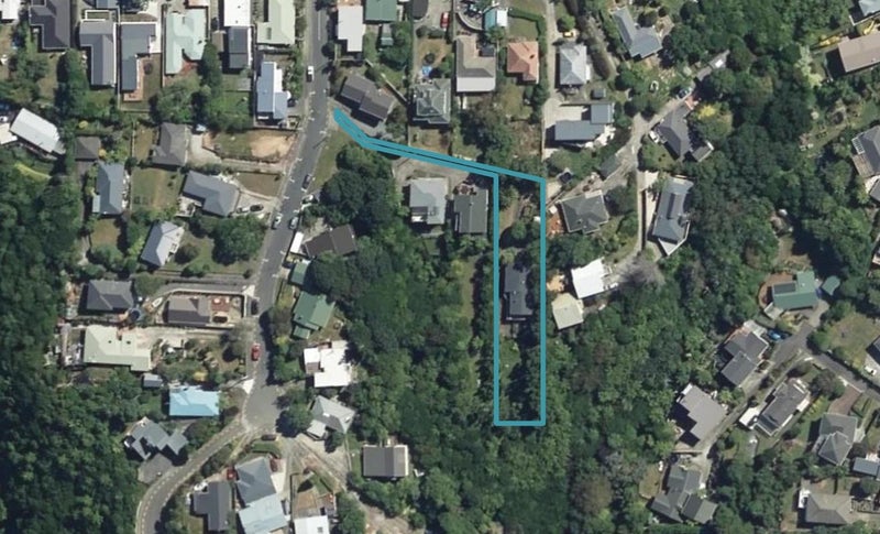 3 Martin Grove, Normandale, Lower Hutt - Carousel 1