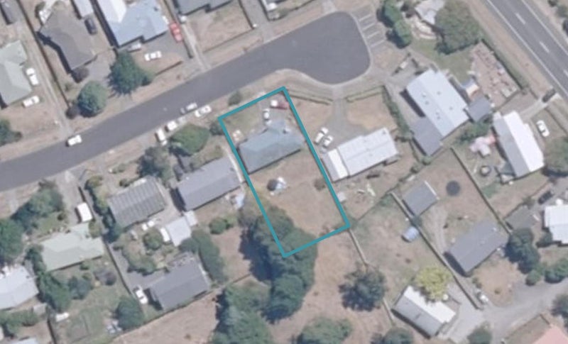 31 Tawa Street, Hilltop, Taupo - Carousel 1