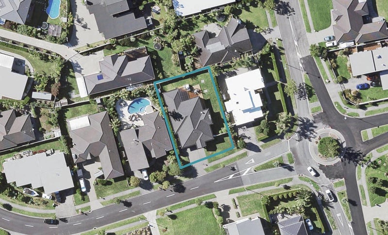 3 Columbia Crescent, Beachlands, Auckland - Carousel 1