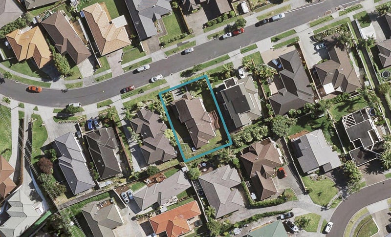 37 Mt Lebanon Crescent, The Gardens, Auckland - Carousel 1