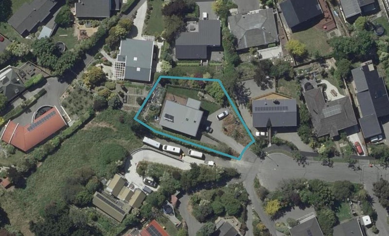 10 Roseneath Place, Cashmere, Christchurch - Carousel 1