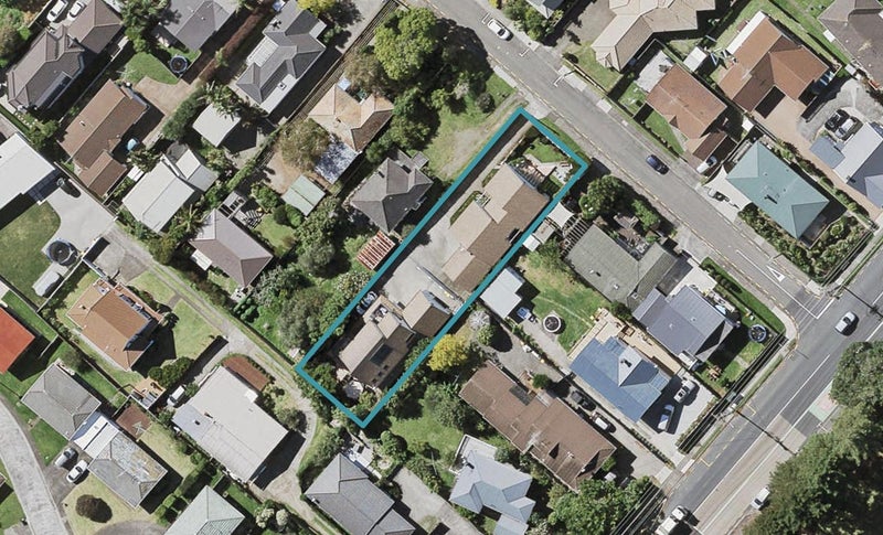 2/19 Stratford Avenue, Milford, Auckland - Carousel 1
