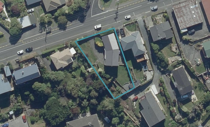 130 Larnach Road, Waverley, Dunedin - Carousel 1