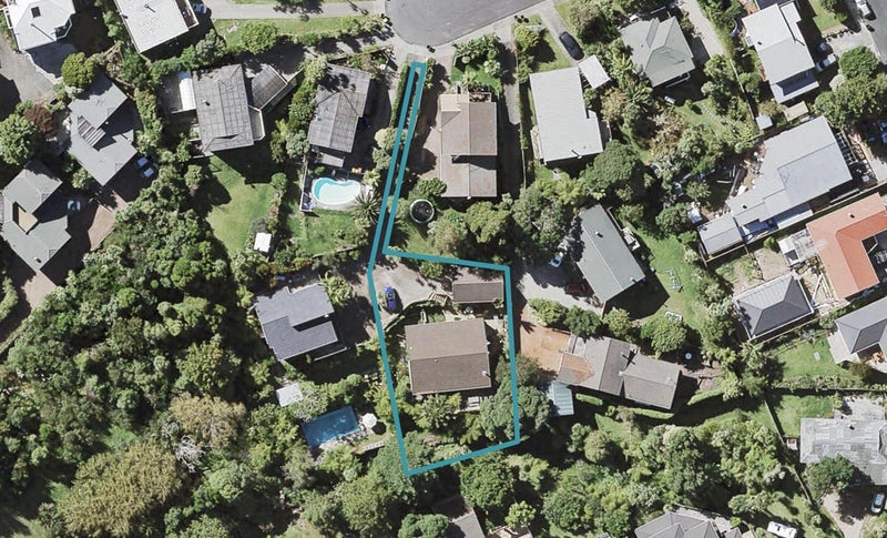 24 MacNay Way, Murrays Bay, Auckland - Carousel 1