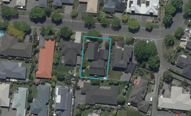 10 Huntingdon Place, Avonhead, Christchurch - Carousel 1