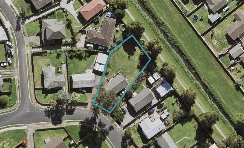 14 Ventura Street, Māngere, Auckland - Carousel 1