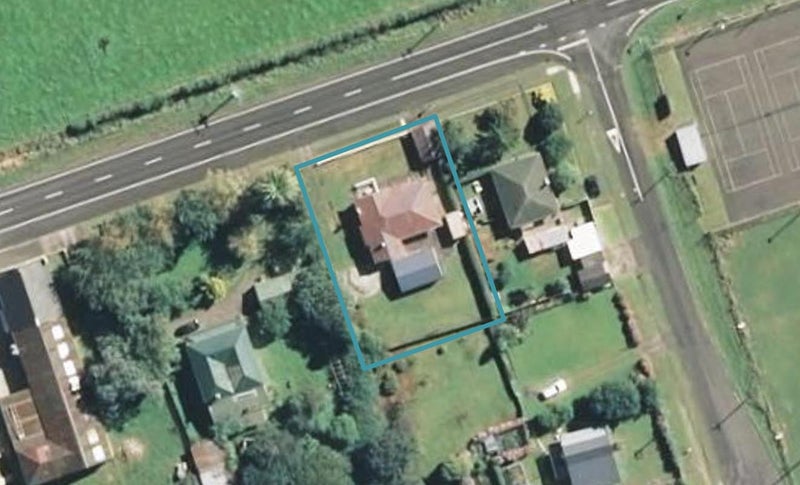 441 Normanby Road, Hawera - Carousel 1