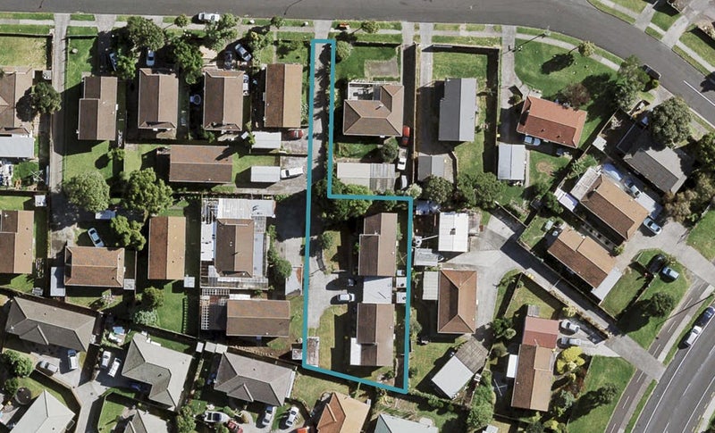 2/10 Taitimu Drive, Weymouth, Auckland - Carousel 1