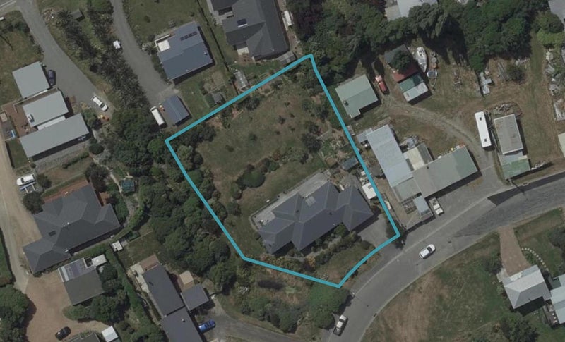 11 Stoddart Terrace, Diamond Harbour, Lyttelton - Carousel 1