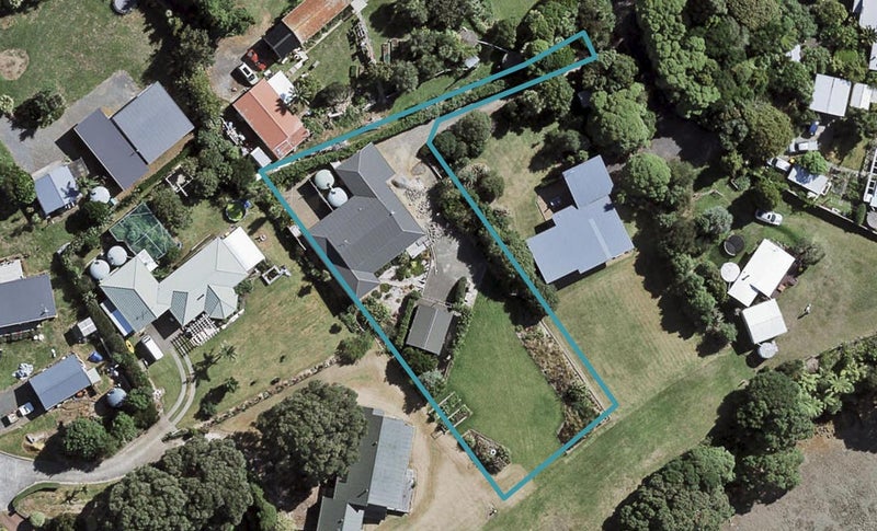 8 Tainui Road, Waiuku - Carousel 1