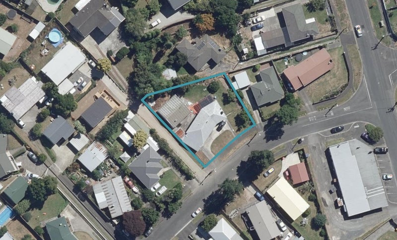 4 Priscilla Crescent, Melville, Hamilton - Carousel 1
