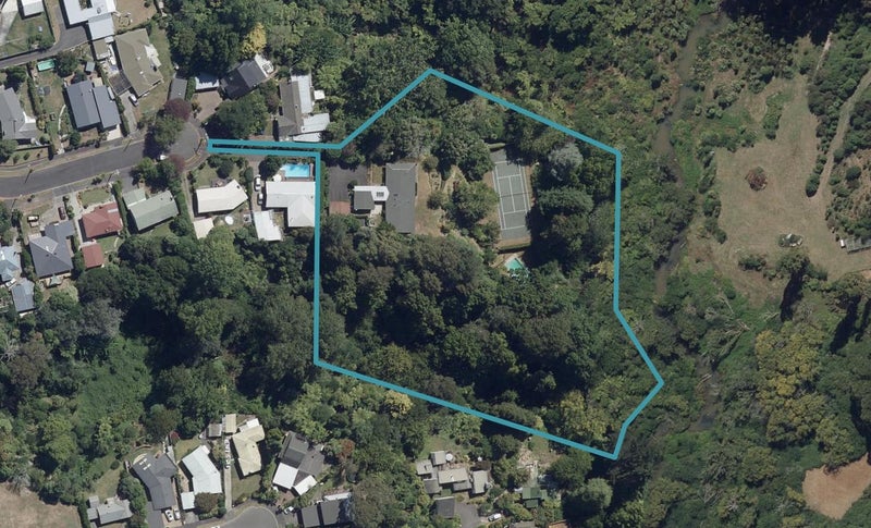 32 Beverley Crescent, Hillcrest, Hamilton - Carousel 1