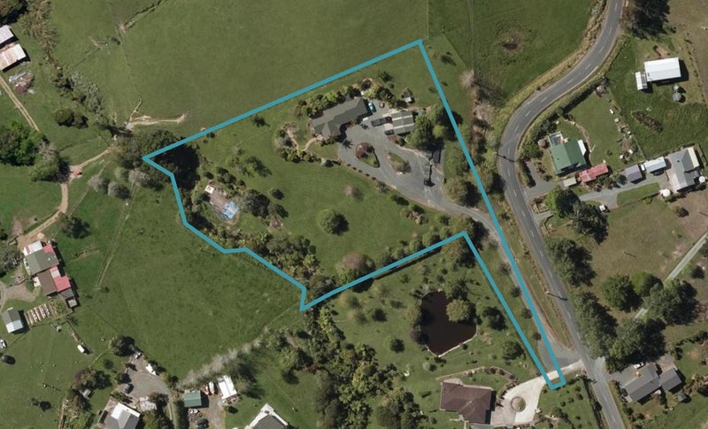 208 Abbey Caves Road, Whangarei - Carousel 1