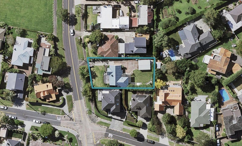 96 Patteson Avenue, Mission Bay, Auckland - Carousel 1
