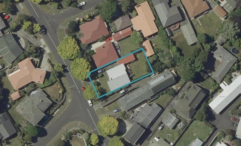 77 Churchill Avenue, Hokowhitu, Palmerston North - Carousel 1