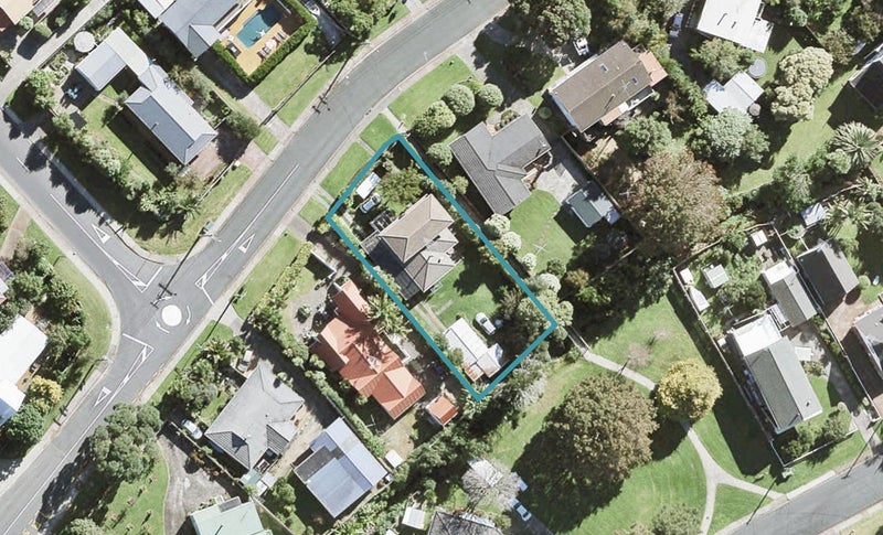 60 Mckenzie Avenue, Arkles Bay, Whangaparaoa - Carousel 1