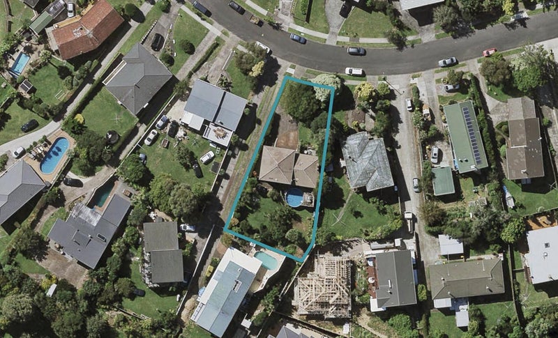 23 Miramar Place, Pakuranga, Auckland - Carousel 1