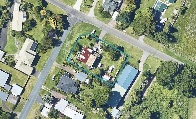 29 Takinga Street, Mourea, Rotorua - Carousel 1