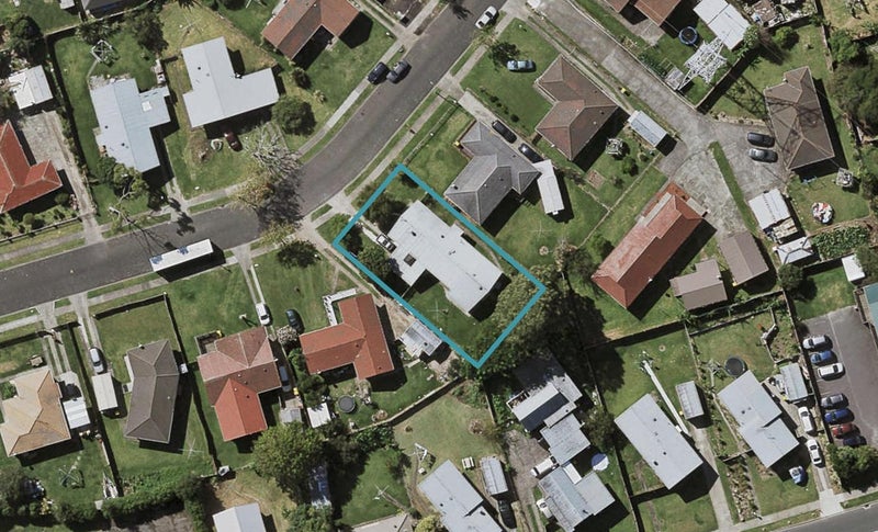 16 Carey Place, Otara, Auckland - Carousel 1