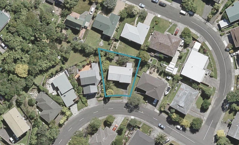 72 Tirohanga Road, Tirohanga, Lower Hutt - Carousel 1