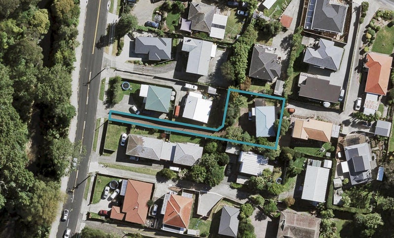 6A Millbrook Road, Henderson, Auckland - Carousel 1