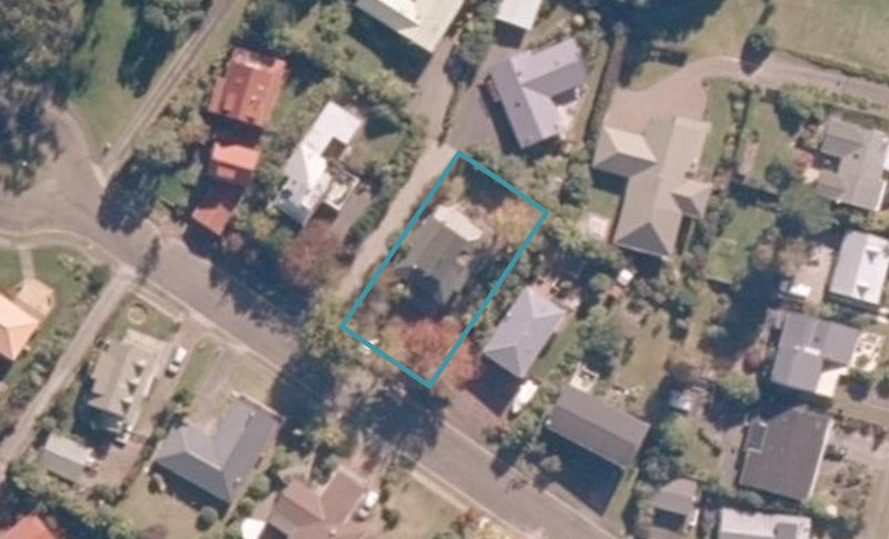 10 Brunette Drive, Acacia Bay, Taupo - Carousel 1