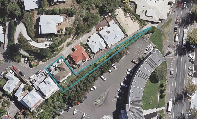 3 Seaview Terrace, Bluff Hill, Napier - Carousel 1